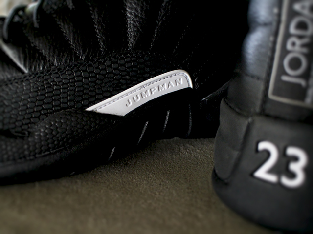 NIKE AIR JORDAN 12 RETRO - 04