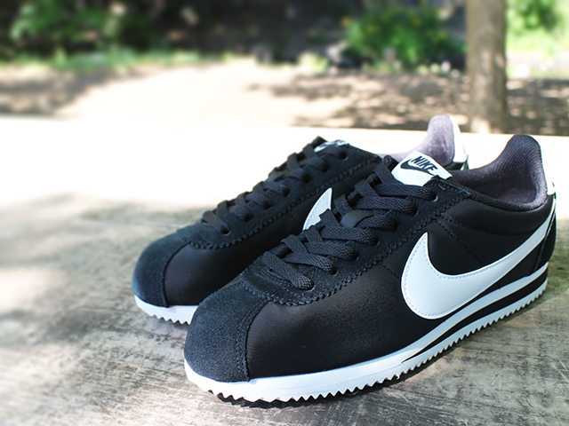 CLASSIC CORTEZ NYLON “BLACK/WHITE” - 01