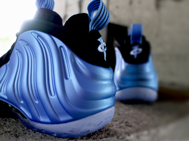 AIR FOAMPOSITE ONE “UNIVERSITY BLUE” - 04