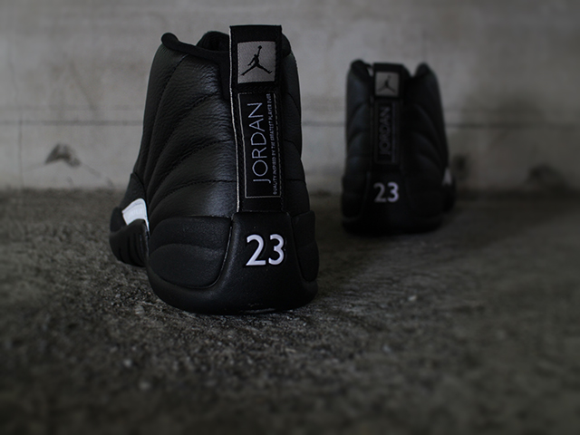 NIKE AIR JORDAN 12 RETRO - 03