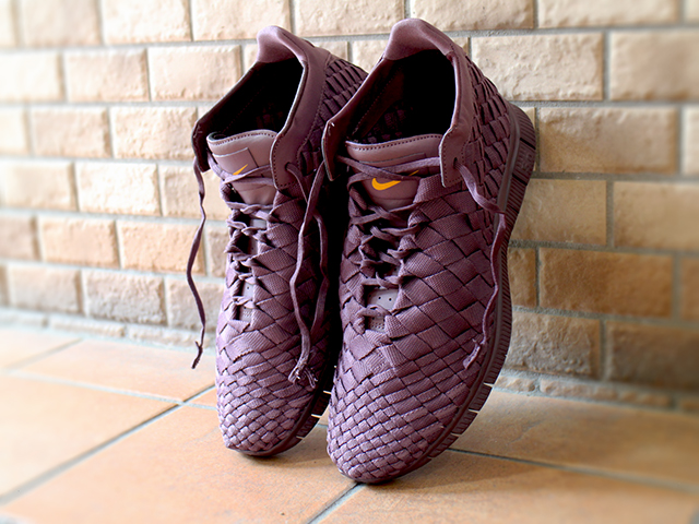 NIKE FREE INNEVA WOVEN MID SP - 01