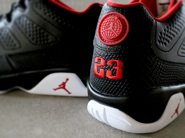 NIKE AIR JORDAN 9 RETRO LOW - 04