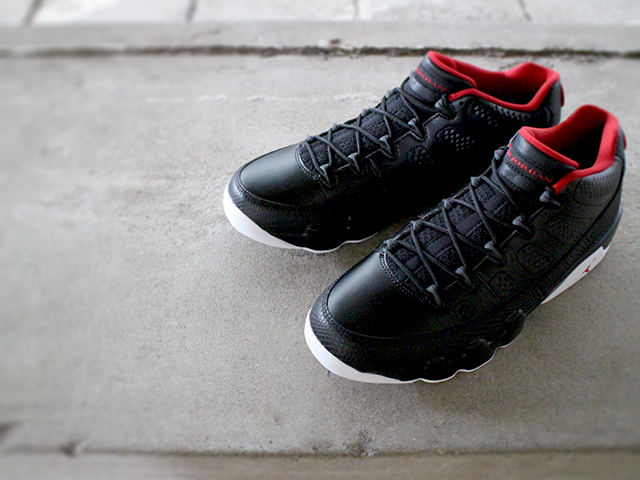 NIKE AIR JORDAN 9 RETRO LOW - 01