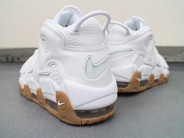 NIKE AIR MORE UPTEMPO - 03