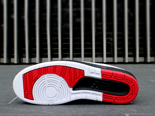 AIR JORDAN 2 RETRO LOW “WHITE/VARSITY RED-BLACK” - 05