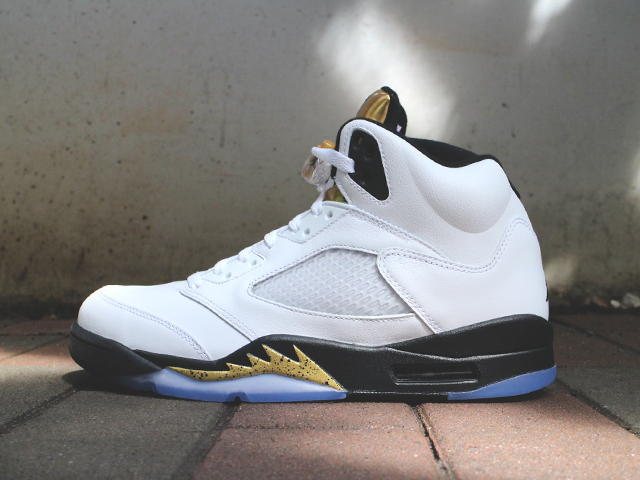 NIKE AIR JORDAN 5 RETRO “WHITE/BLACK-METALLIC GOLD COIN” - 02