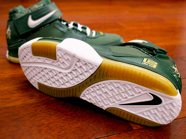 NIKE LEBRON 2 PE”SVSM” - 05