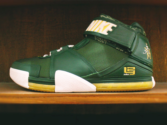 NIKE LEBRON 2 PE”SVSM” - 02