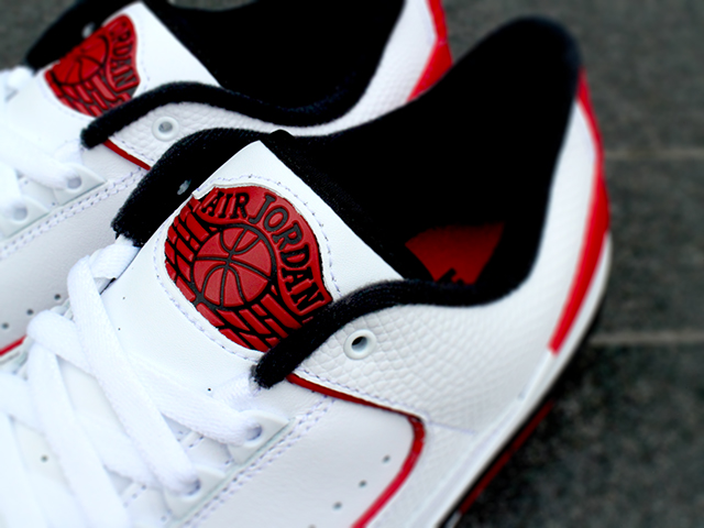 AIR JORDAN 2 RETRO LOW “WHITE/VARSITY RED-BLACK” - 03