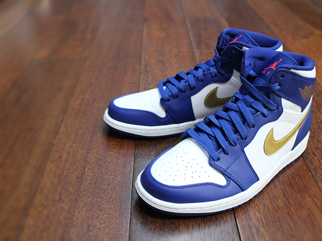 AIR JORDAN 1 RETRO HIGH”GOLD MEDAL” - 01