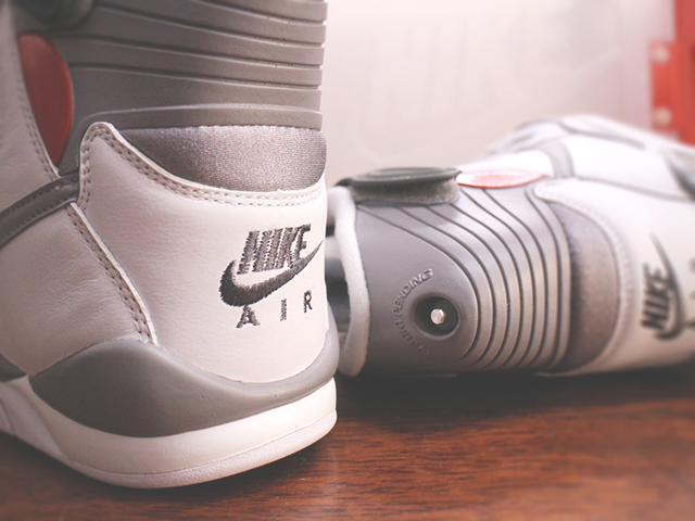 NIKE AIR PRESSURE “WHITE/CEMENT GREY” - 04