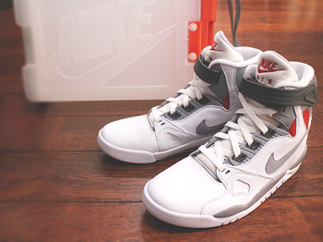 NIKE AIR PRESSURE “WHITE/CEMENT GREY” - 01