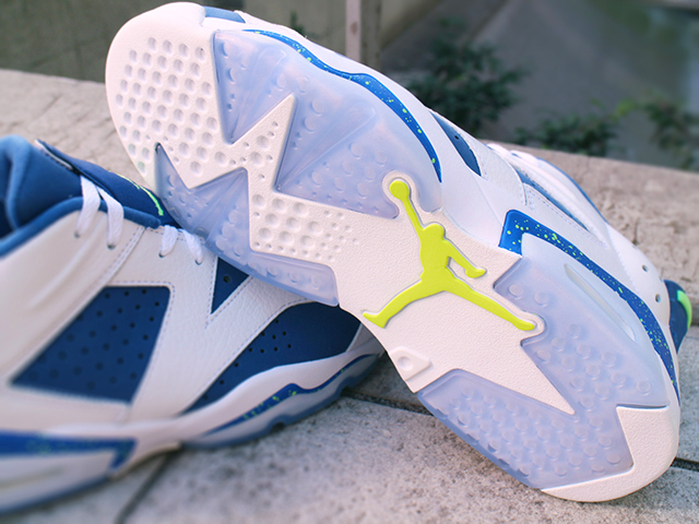 NIKE AIR JORDAN 6 RETRO LOW “WHITE/GHOST GREEN-INSIGNIA BLUE” - 05