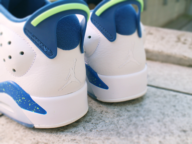 NIKE AIR JORDAN 6 RETRO LOW “WHITE/GHOST GREEN-INSIGNIA BLUE” - 04