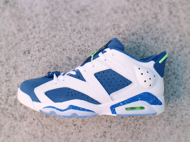 NIKE AIR JORDAN 6 RETRO LOW “WHITE/GHOST GREEN-INSIGNIA BLUE” - 02