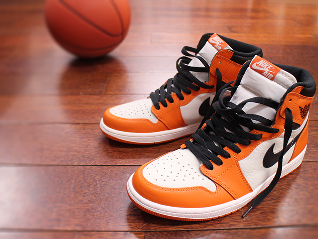 NIKE AIR JORDAN 1 RETRO HIGH OG “SHATTERED BACKBOARD AWAY” - 01