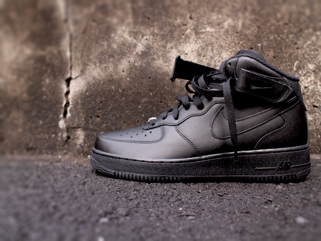 NIKE AIR FORCE 1 MID 07 “BLACK” - 02