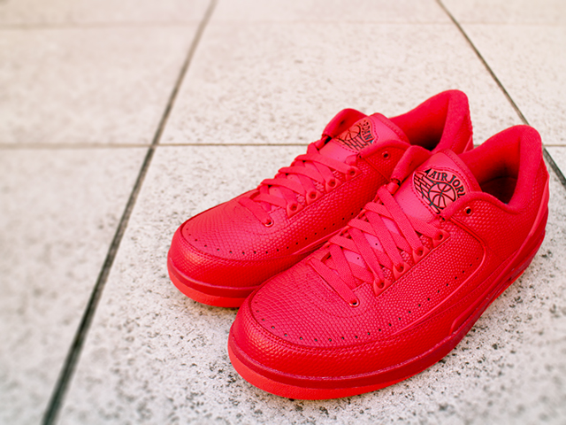 AIR JORDAN 2 RETRO LOW “GYM RED/UNVRSTY RED” - 01