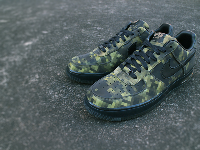 NIKE AIR FORCE 1 LOW SUPREME MAX AIR “1 WORLD GORE-TEX” - 01