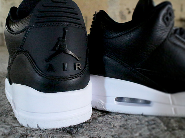 NIKE AIR JORDAN 3 RETRO “CYBER MONDAY” - 04