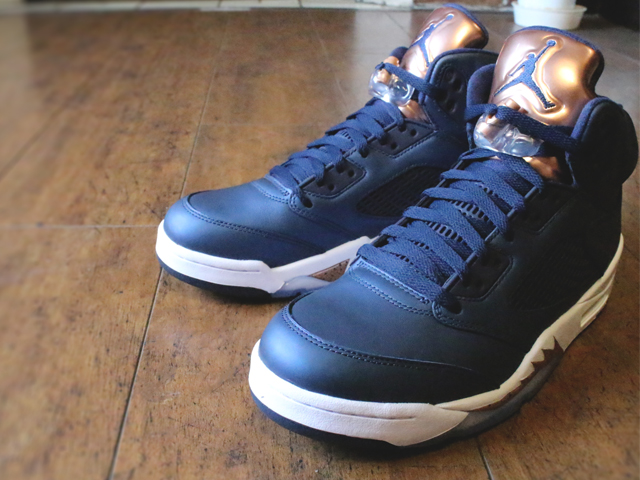 NIKE AIR JORDAN 5 RETRO “OBSIDIAN/WHITE-MTLC RED BRONZE-BRIGHT” - 01