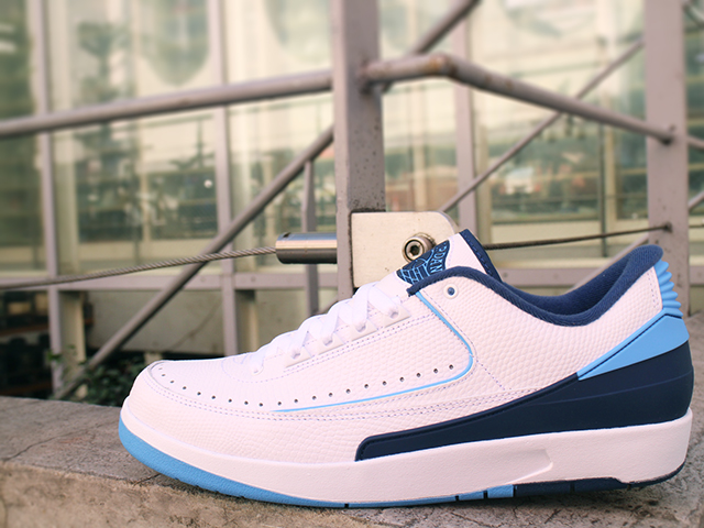 AIR JORDAN 2 RETRO LOW “WHITE/UNVRSTY BLUE” - 02