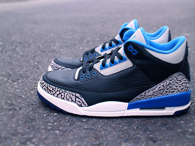 NIKE AIR JORDAN 3 RETRO “BLACK/SPORT BLUE-WOLF GREY” - 02