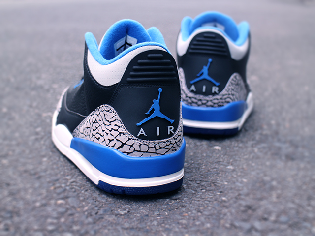 NIKE AIR JORDAN 3 RETRO “BLACK/SPORT BLUE-WOLF GREY” - 04