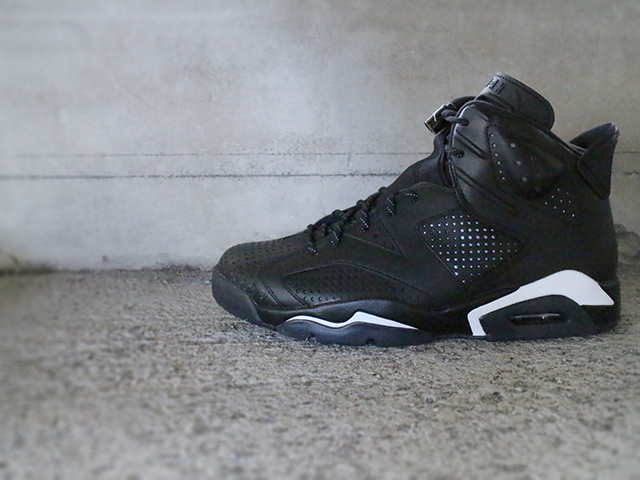 AIR JORDAN 6 RETRO “BLACK CAT” - 02