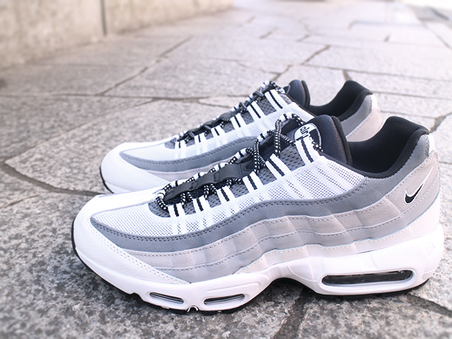 NIKE AIR MAX 95 ESSENTIAL “WHITE/BLACK-WOLF GREY” - 02