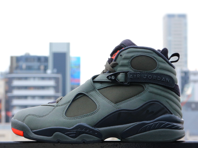 AIR JORDAN 8 RETRO “TAKE FLIGHT” - 02