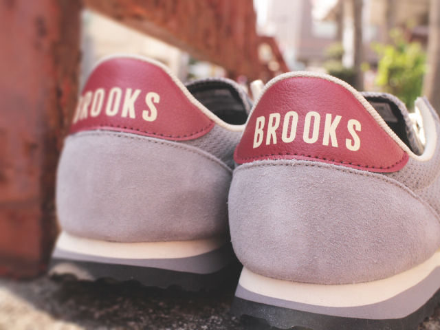 BROOKS HERITAGE VANGUARD “FROST GREY/PALOMA/ROSEWOOD” - 05