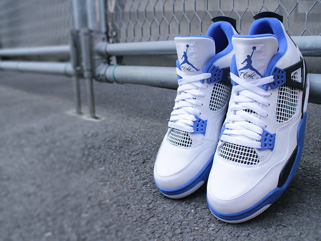 NIKE AIR JORDAN 4 RETRO “WHITE/GAME ROYAL-BLACK” - 01