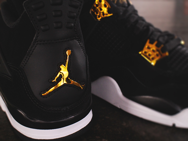 NIKE AIR JORDAN 4 RETRO “ROYALTY/BLACK/METALLIC GOLD-WHITE” - 04