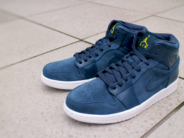 NIKE AIR JORDAN 1 MID “ARMONY NAVY/ELECTROLIME-WHITE” - 01