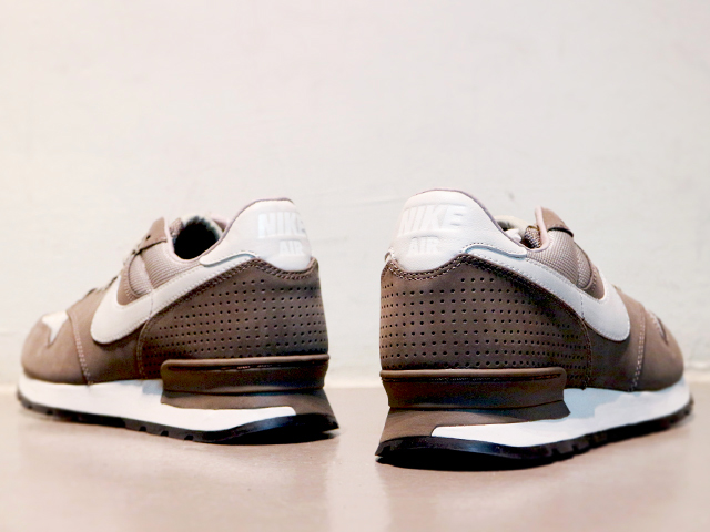 NIKE AIR ZOOM EPIC LUXE “SMOKE/LIGHT BONE-FADED TAUPE” - 04