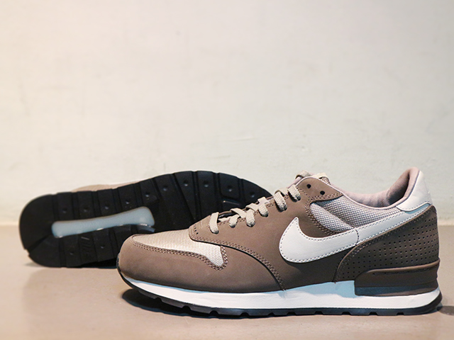 NIKE AIR ZOOM EPIC LUXE “SMOKE/LIGHT BONE-FADED TAUPE” - 02