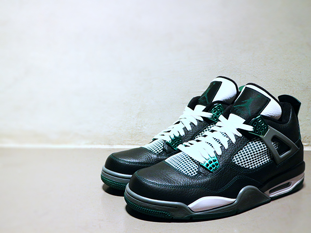 AIR JORDAN 4 ”OREGON DUCKS/BLACK” - 01