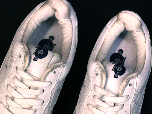 NIKE AIR FORCE 1 LOW 	“Roc-A-Fella Records” - 04