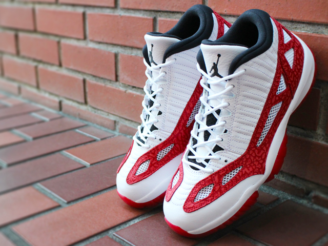 AIR JORDAN 11 RETRO LOW IE “WHITE/GYM RED 2017” - 01