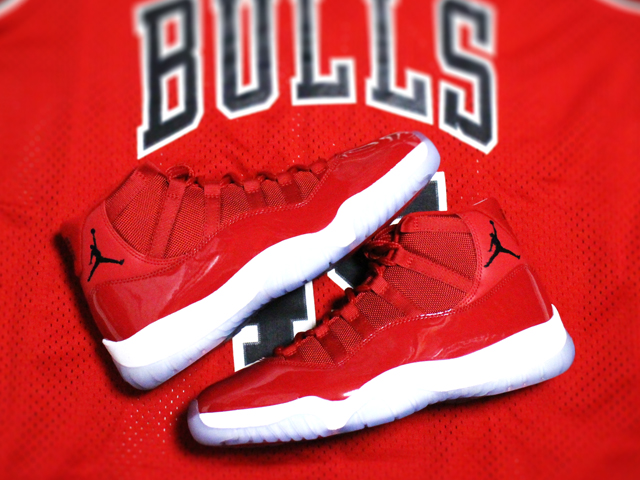 AIR JORDAN 11 RETRO “WIN LIKE 96” - 01