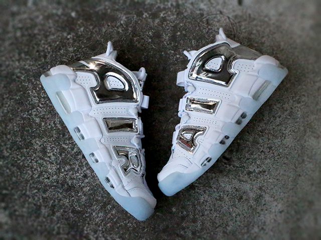 WMNS AIR MORE UPTEMPO “CHROME” - 02