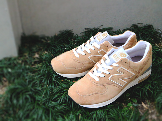 NEW BALANCE M1400 BEIGE - 01