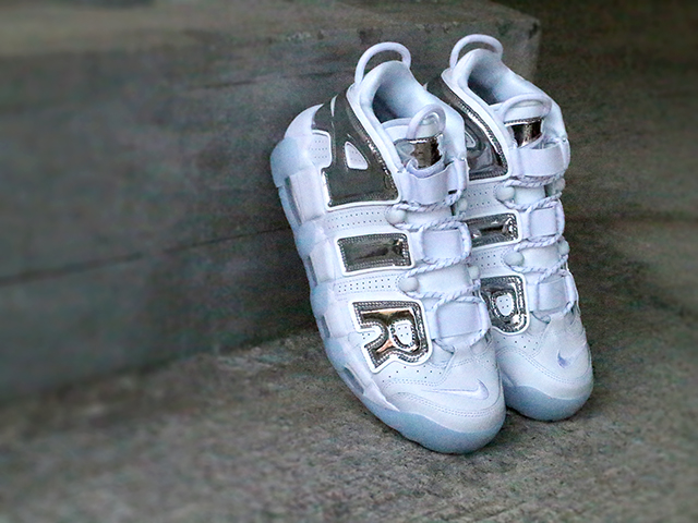 WMNS AIR MORE UPTEMPO “CHROME” - 01