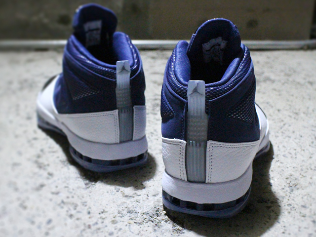 AIR JORDAN 16 RETRO “WHITE-MIDNIGHT NAVY” - 05