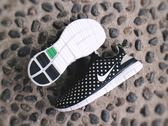 NIKE FREE 5.0 AP “POLKA DOT” - 02