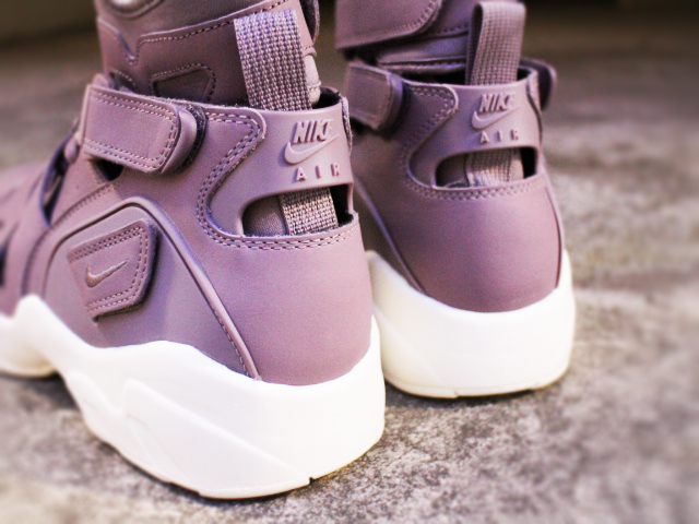 AIR UNLIMITED “PURPLE SMOKE” - 03