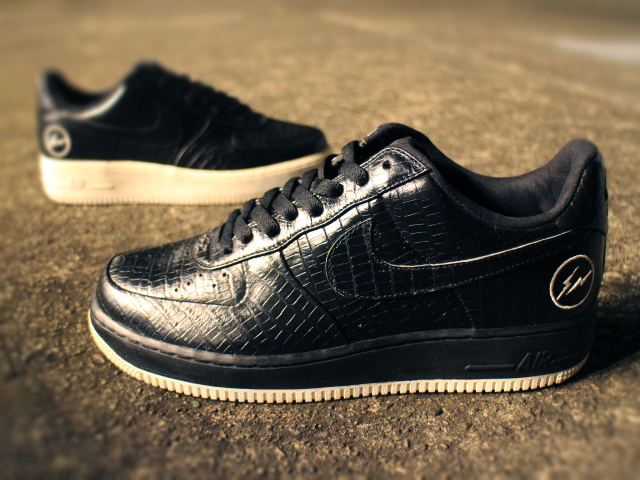 NIKE × Fragment Design AIR FORCE 1 LOW “UNRELEASED SAMPLE”BLACK/WHITE - 02