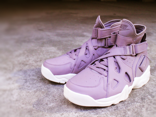 AIR UNLIMITED “PURPLE SMOKE” - 01