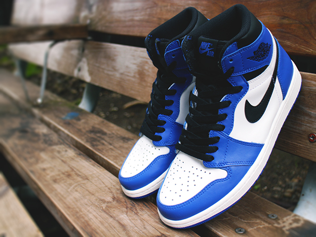 AIR JORDAN 1 RETRO HIGH OG “GAME ROYAL 2018” - 01